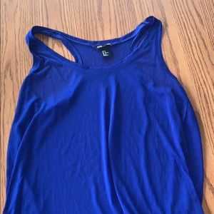 blue tank top